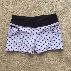 Lululemon Shorty Short- size 6
