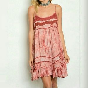 CROCHET DETAILED TIE DYE DRESS