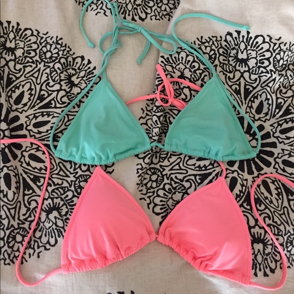Victoria's Secret Triangle Bikini Top(s) - Picture 1 of 3