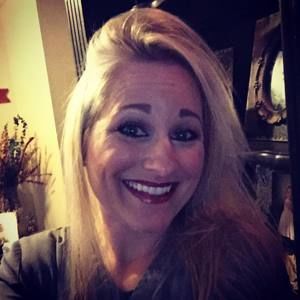 Meet your Posher, Shelly