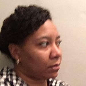 Meet your Posher, Peggy