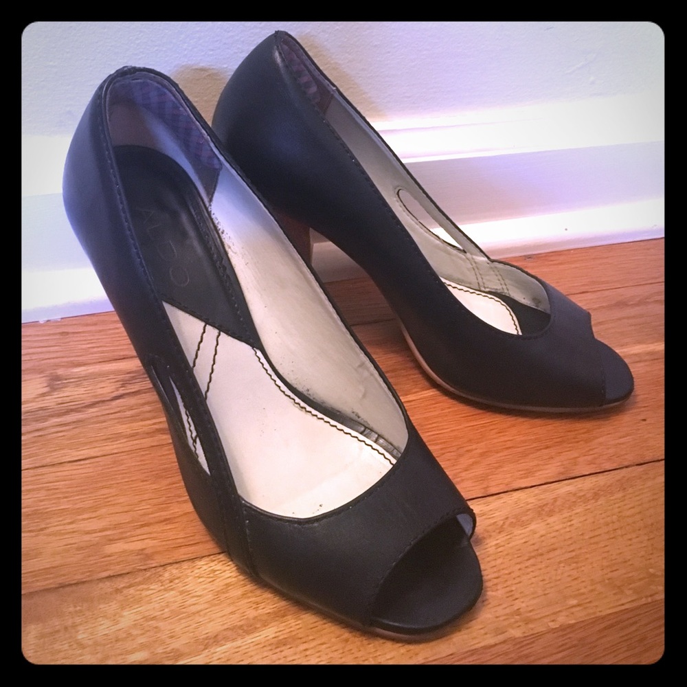 Aldo Sz 37 Black and Wood Heels
