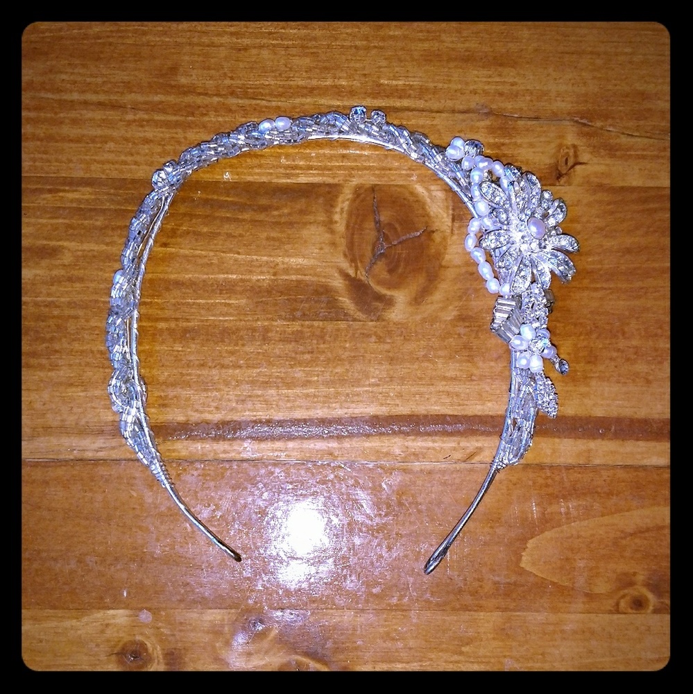 Special Occasion/Wedding Hair Piece.