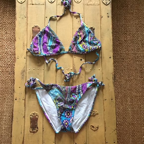 URBAN OUTFITTERS RAMPAGE STRETCH BOHO RETRO PAISLEY PRINTED STRING BIKINI SET M - Picture 1 of 12