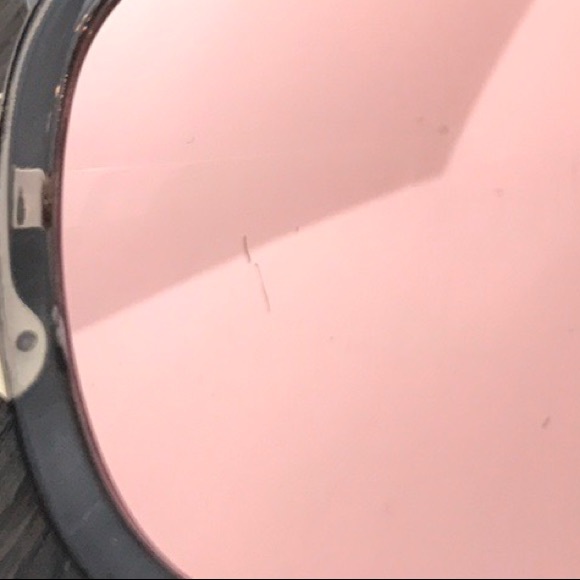 🔴$5 SALE/BUNDLE 3 Stylish sunglasses - Picture 5 of 5