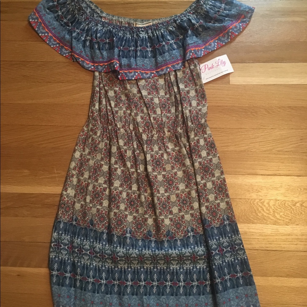 NWT off shoulder print dress