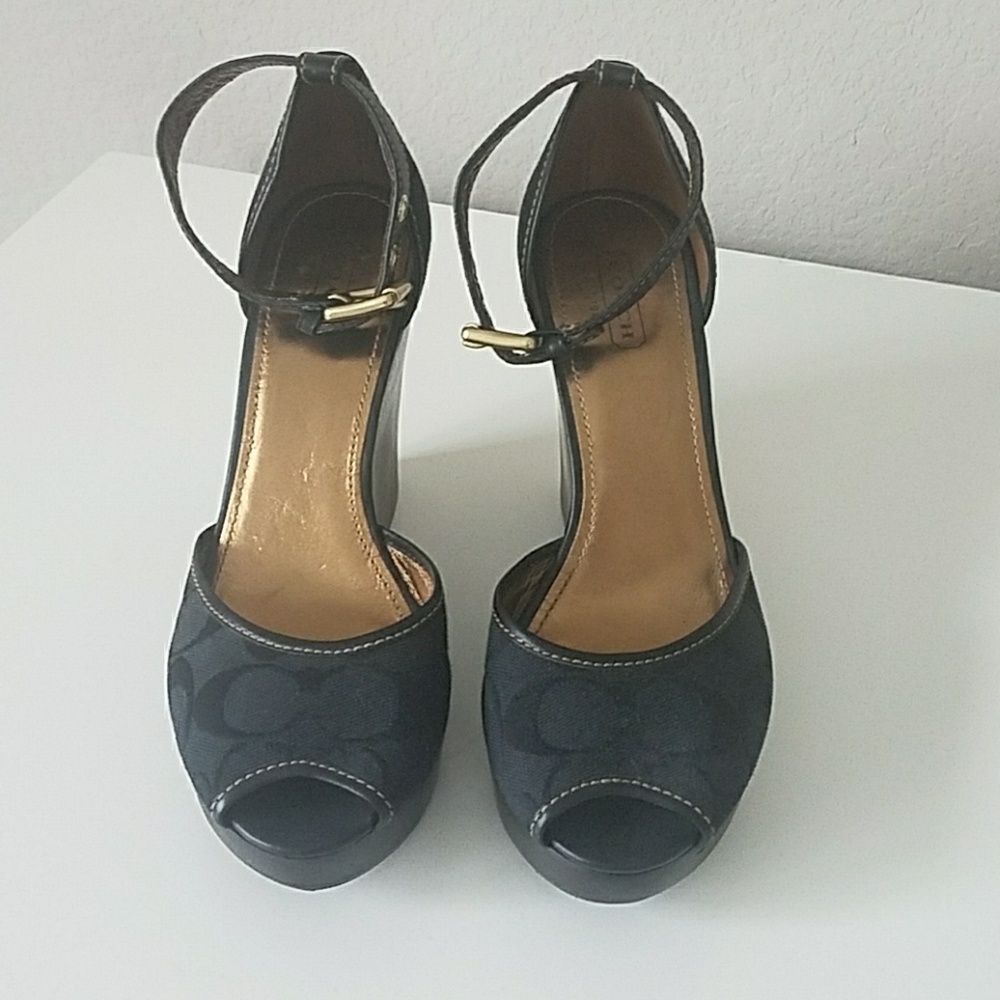 Coach wedges
