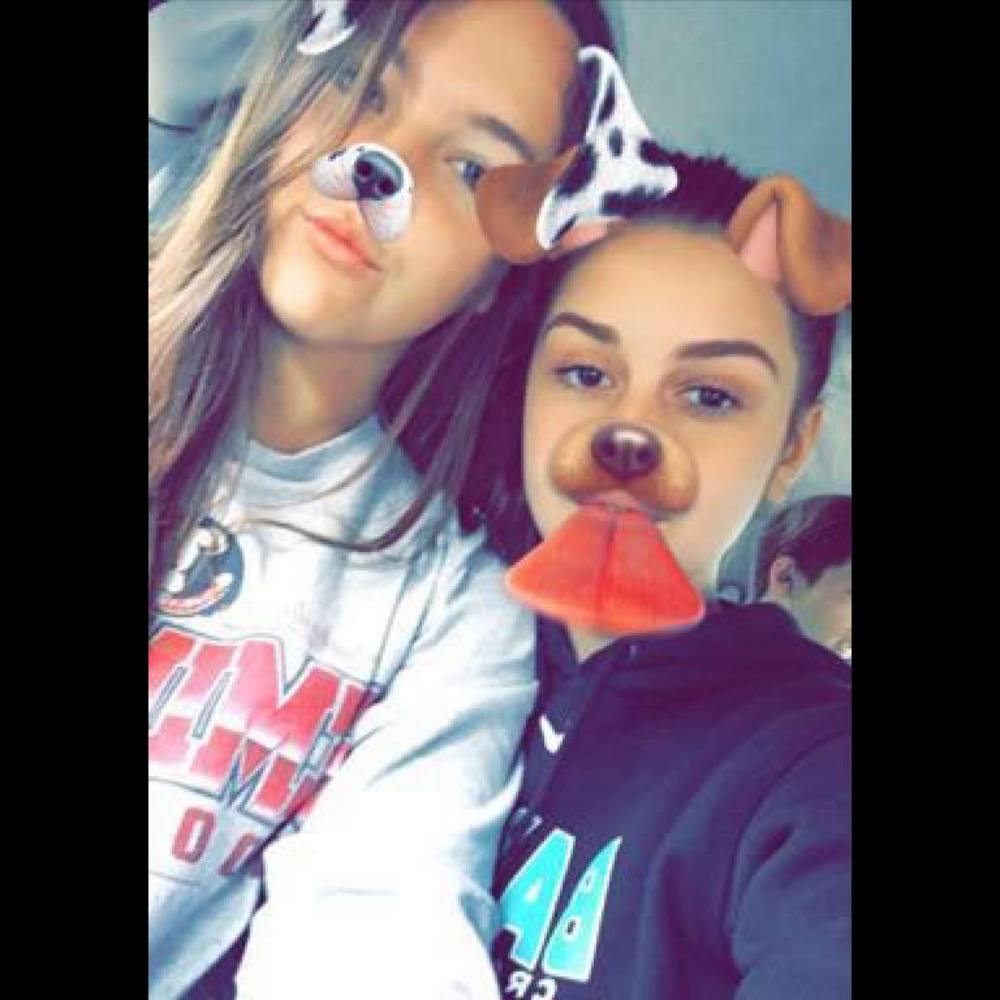 Meet your Posher, Danielle