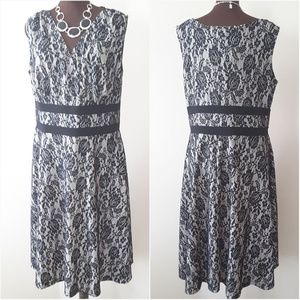 💛🖤💛STUDIO AS DRESS SIZE 18W💛🖤💛