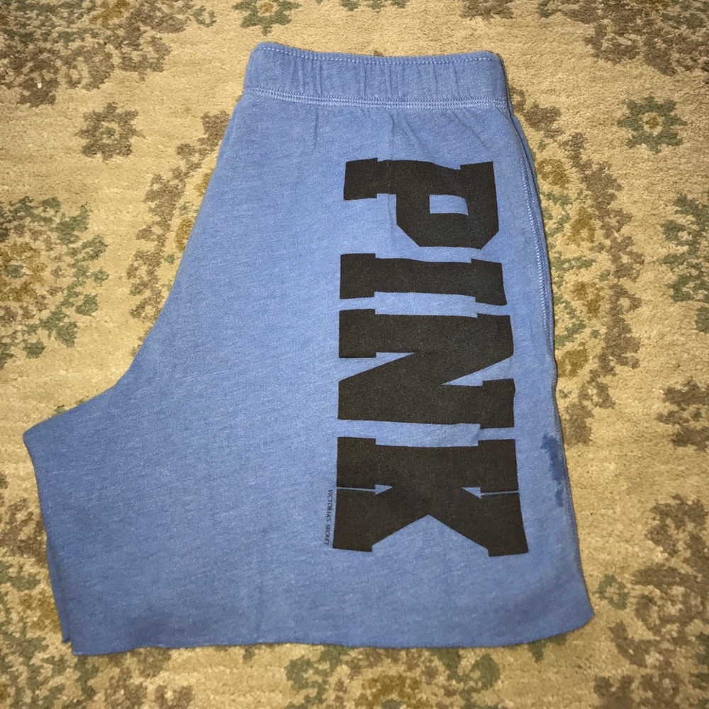 VS PINK pajama shorts - size small