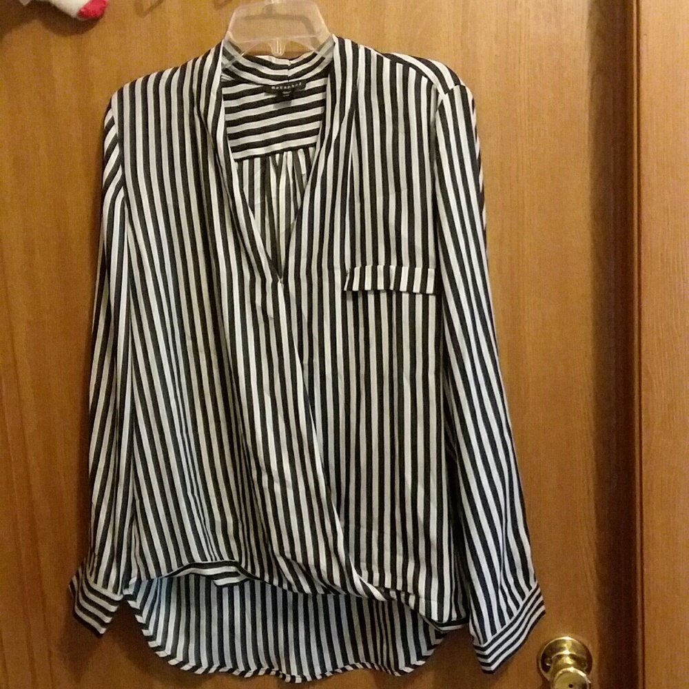 Long sleeve blouse