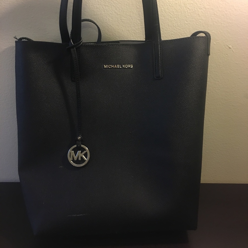 Black Michael Kors purse