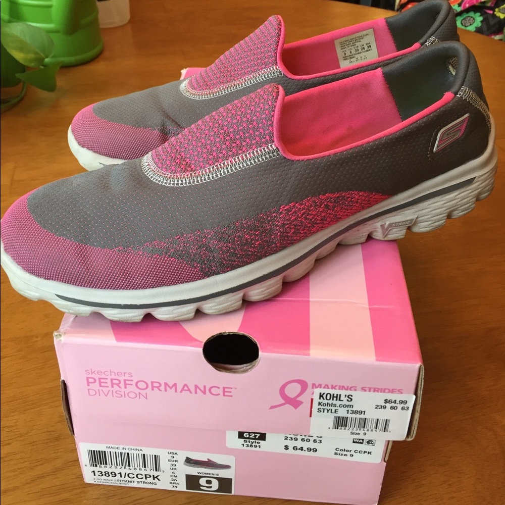 Skechers Go Walk size 9