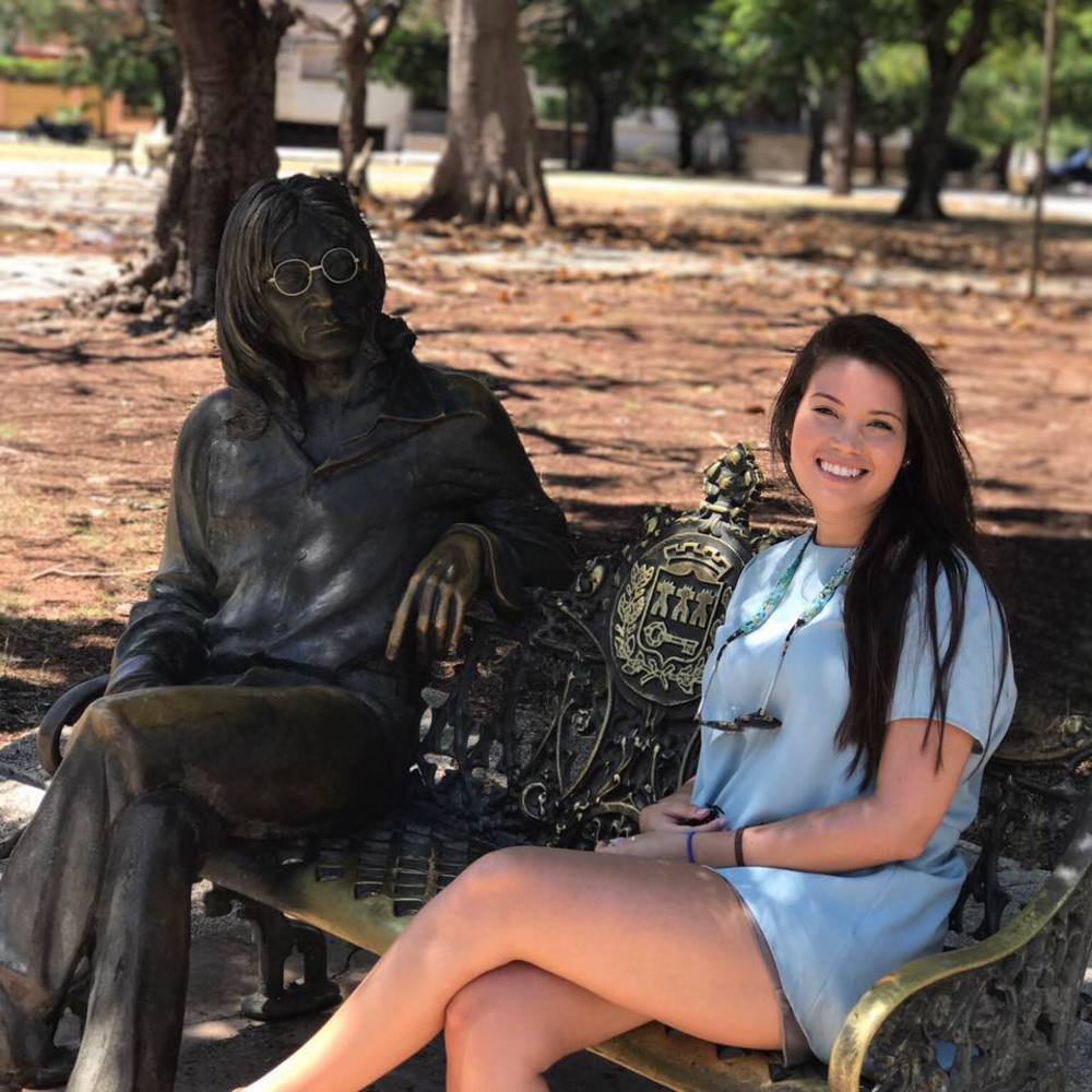 Meet your Posher, Luciana