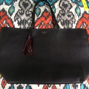 Victoria's Secret tote