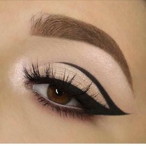 Meet your Posher, Lucy