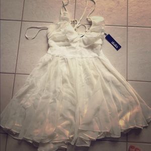 White flown dress!