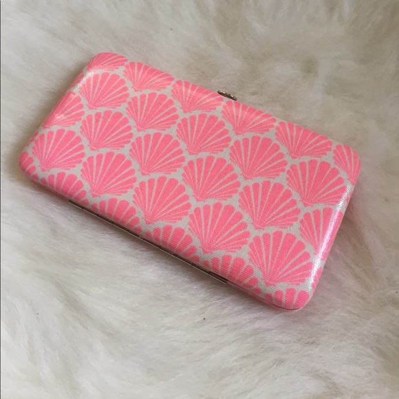 Mossimo Supply Co. Handbags - Pink Shell Wallet- Perfect for Summer!