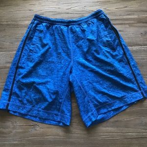 Lululemon Pace Breaker short- L