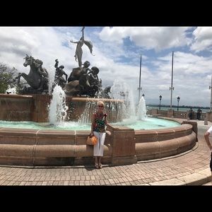 Meet your Posher, Rebecca