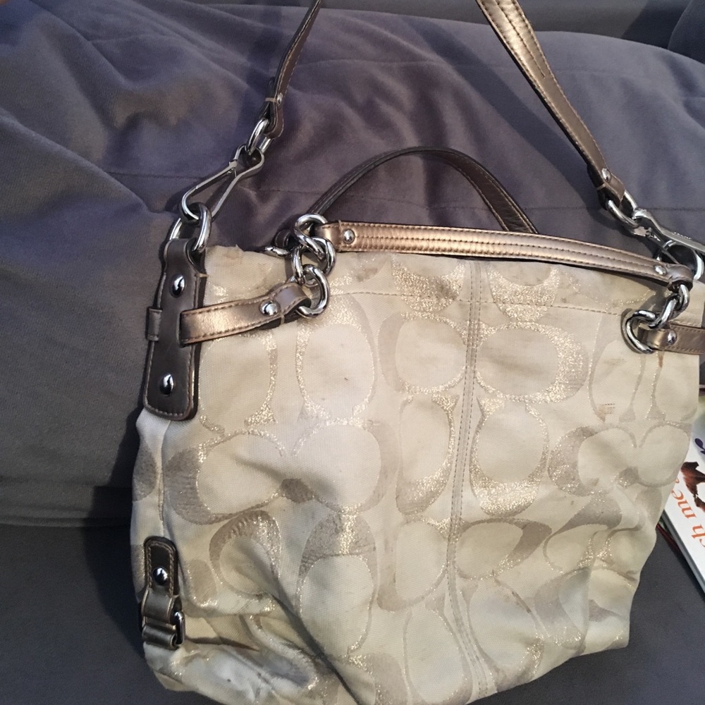 Coach shoulder bag
