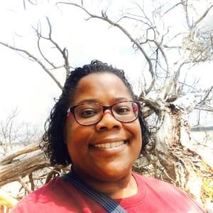 Meet your Posher, Traci