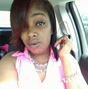 Meet your Posher, Gabrielle