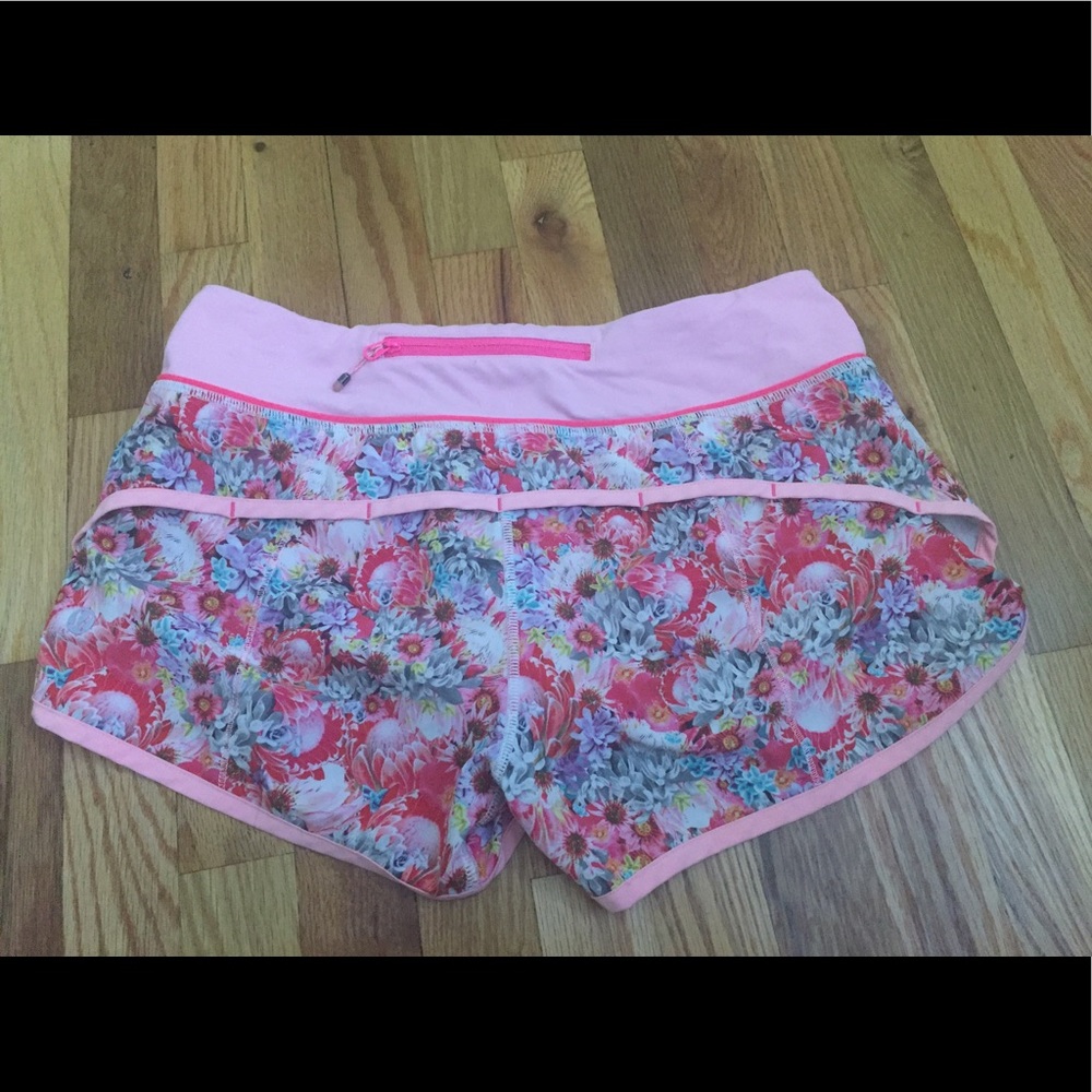 Lululemon Speed Short size 4