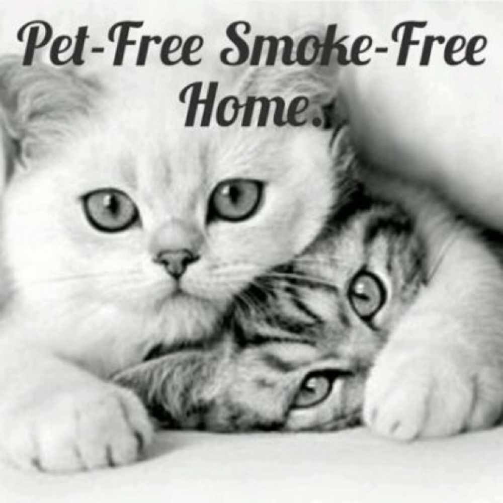 ❤️Pet Smoke Free Home❤️