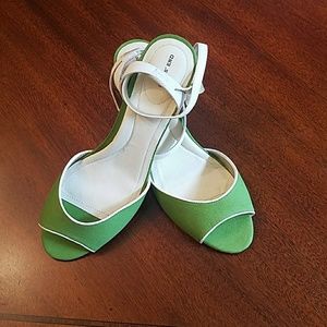 Lands' End Classic Wedge Sandal - Size 9.5