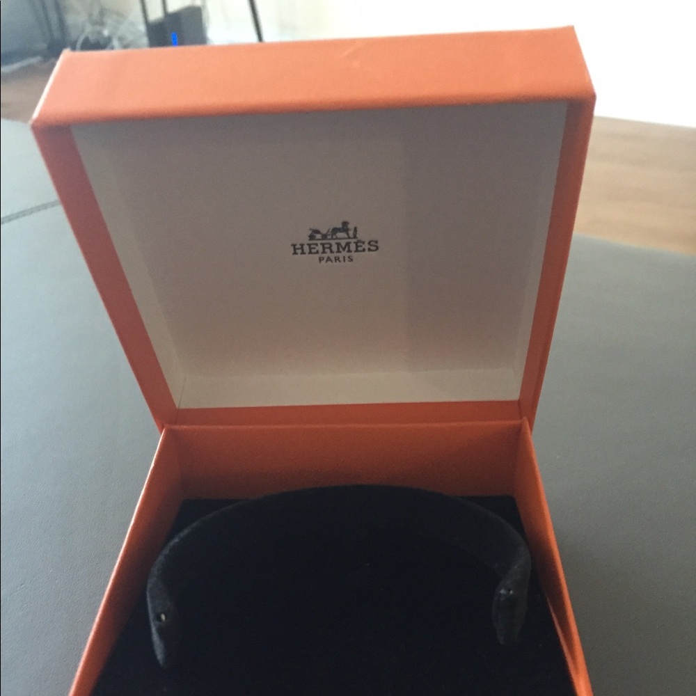 Hermes bracelet box