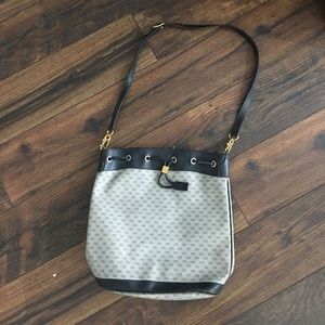 Vintage Gucci cross body bag