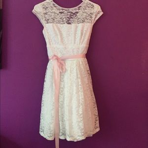 White lace dress