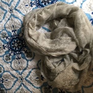 Charlotte russe scarf
