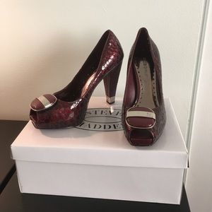 BCBG Red Burgundy Pumps
