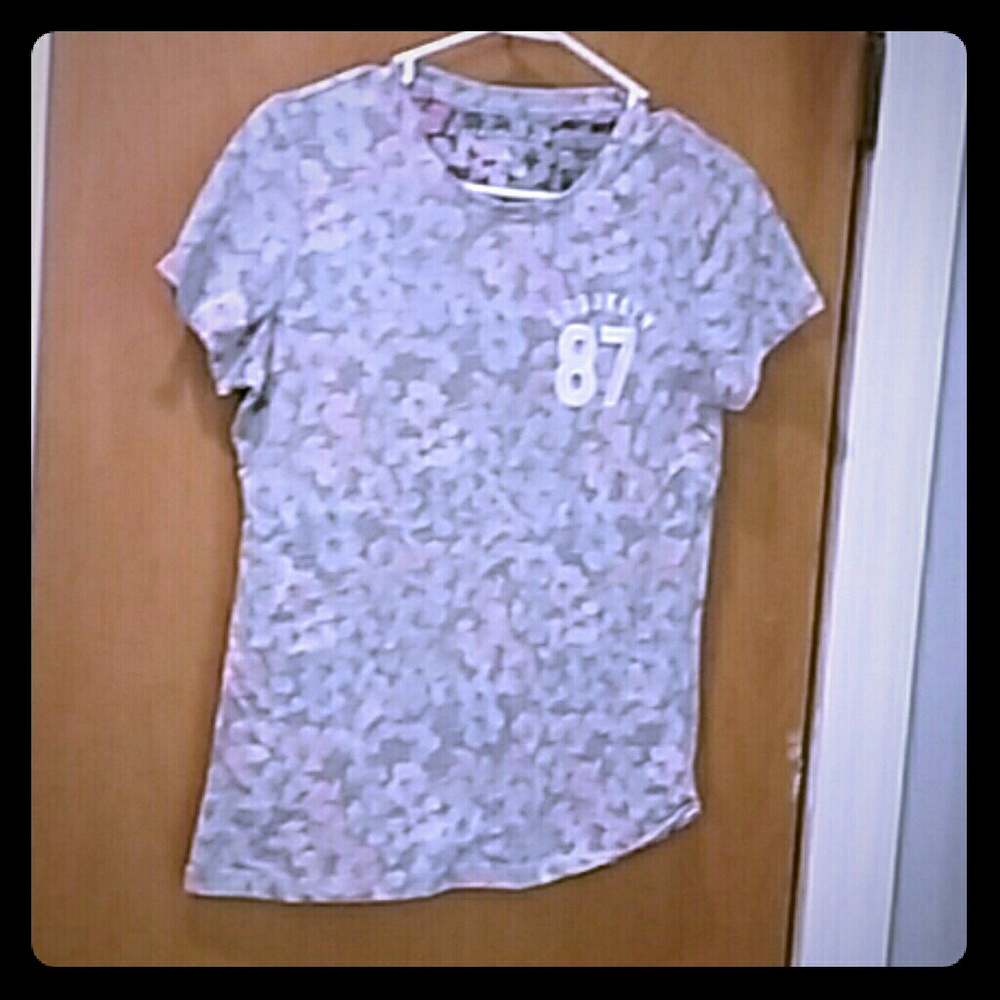 Floral pattern  Aeropostale T-shirt
