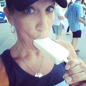 Meet your Posher, Jeanne