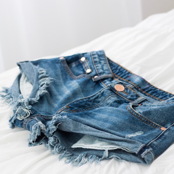 SoldOut11thStreet - Picture 2 of 8