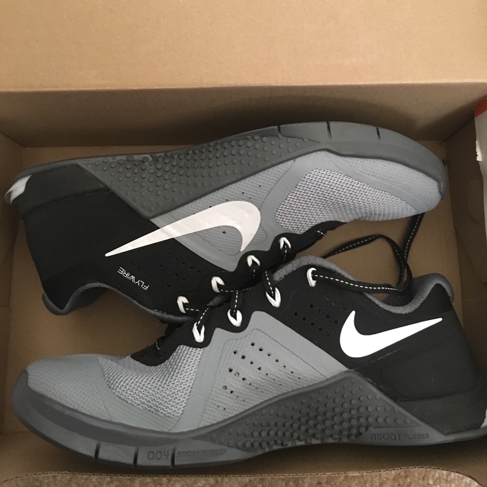 Women's Nike Metcon 2