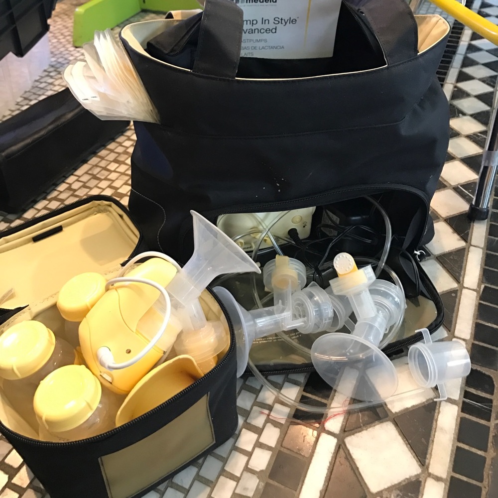Medela pump in style with bag
