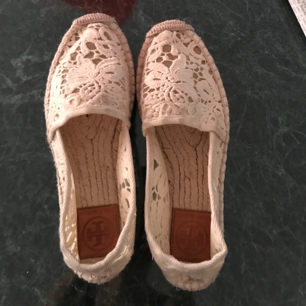 Tory burch cream espadrilles