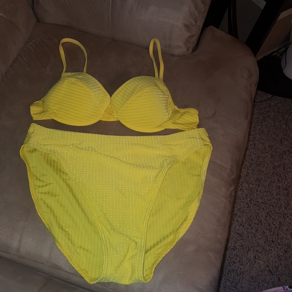 Yellow bikini