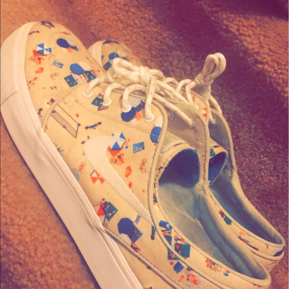 Stefan Janoski "Sandy Beach"