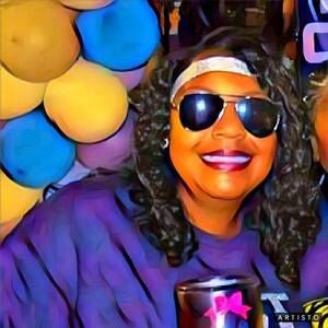 Meet your Posher, Sandra