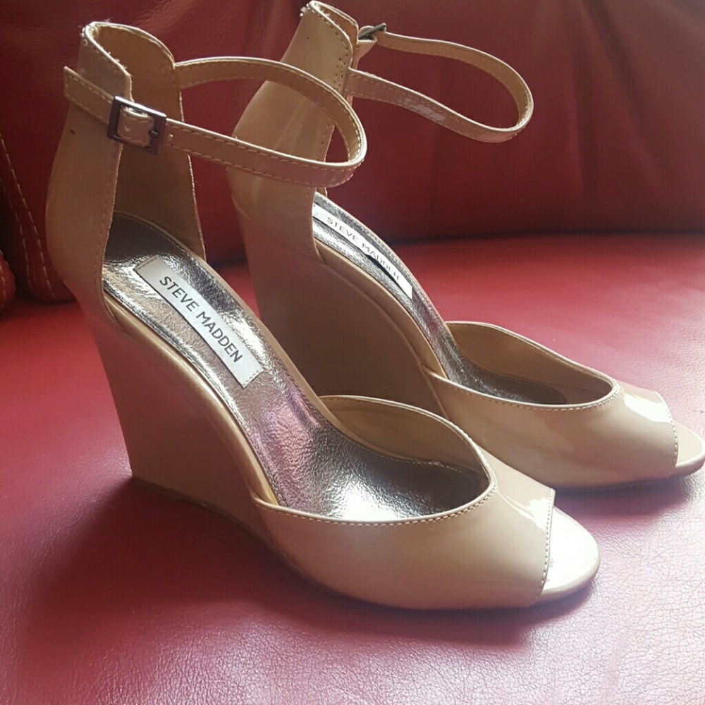 Nude ankle strap wedges