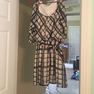 Belk juniors dress size medium