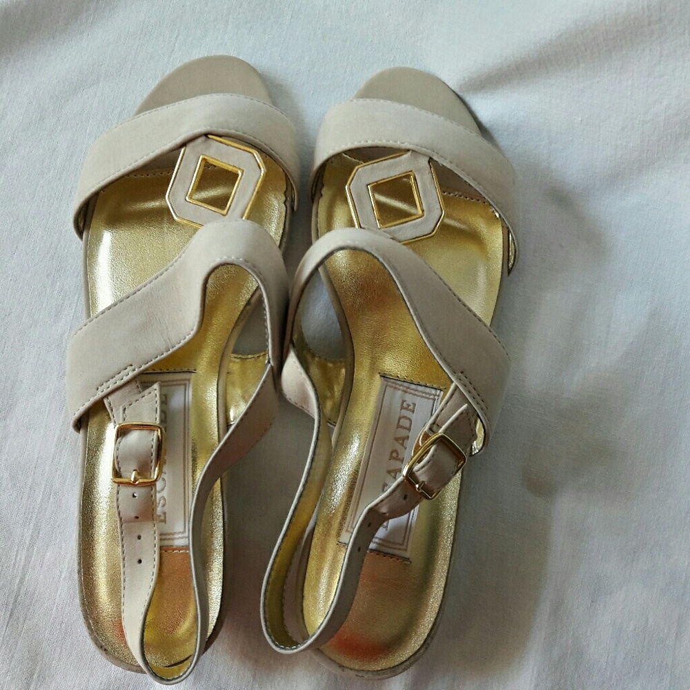 Escapade sandals, genuine nubuck leather, 6M, NWOT