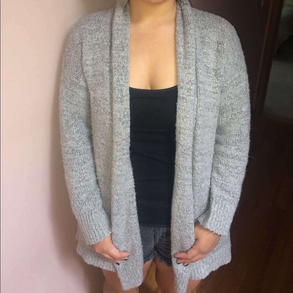 Forever 21 grey knit cardigan (Large)