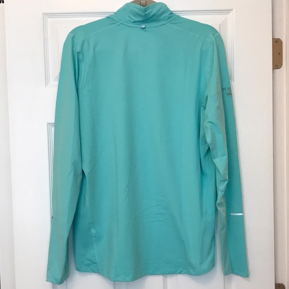 Nike Half-Zip Running Shirt - Picture 3 of 5