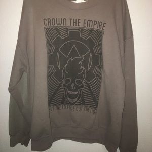 🌸Grey Crown the Empire sweater🖤